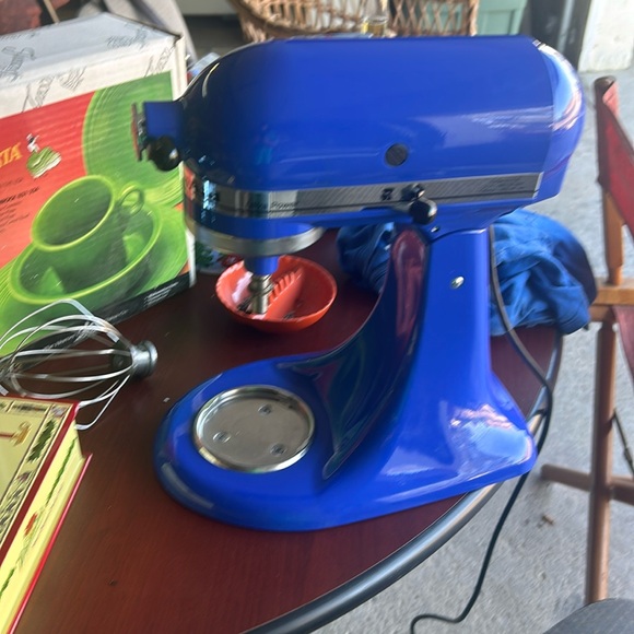 Kitchen aid kobalt blue never used have the box and styrofoam still - Picture 1 of 5